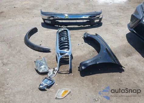 2004 Toyota Tacoma Prerunner V6 from USA, damaged, VIN 5TEGN92N14Z443325